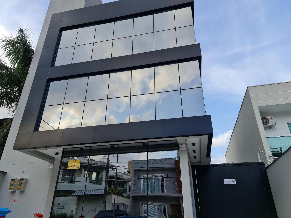 Appartamento Seasons Bc Balneário Camboriú Esterno foto