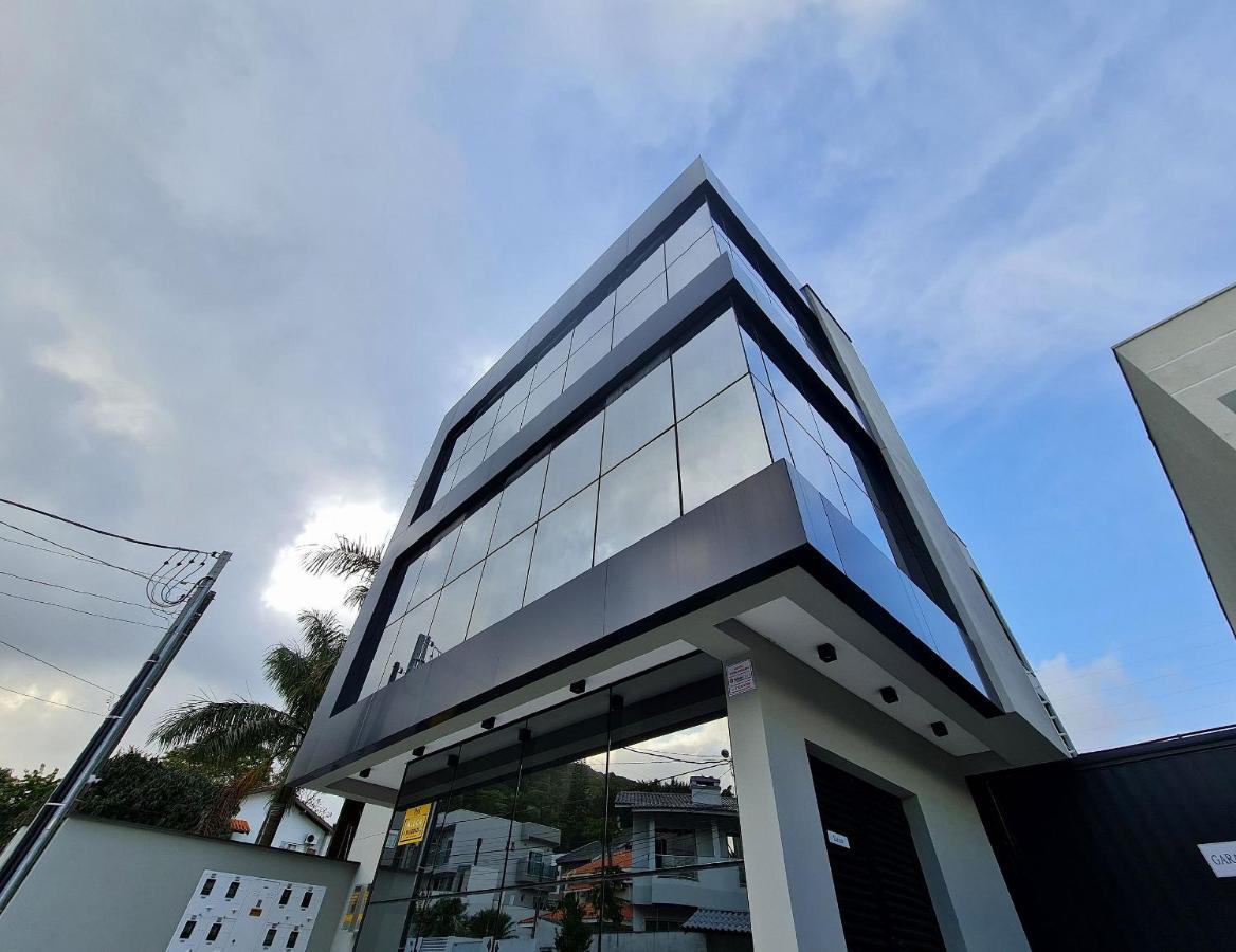 Appartamento Seasons Bc Balneário Camboriú Esterno foto