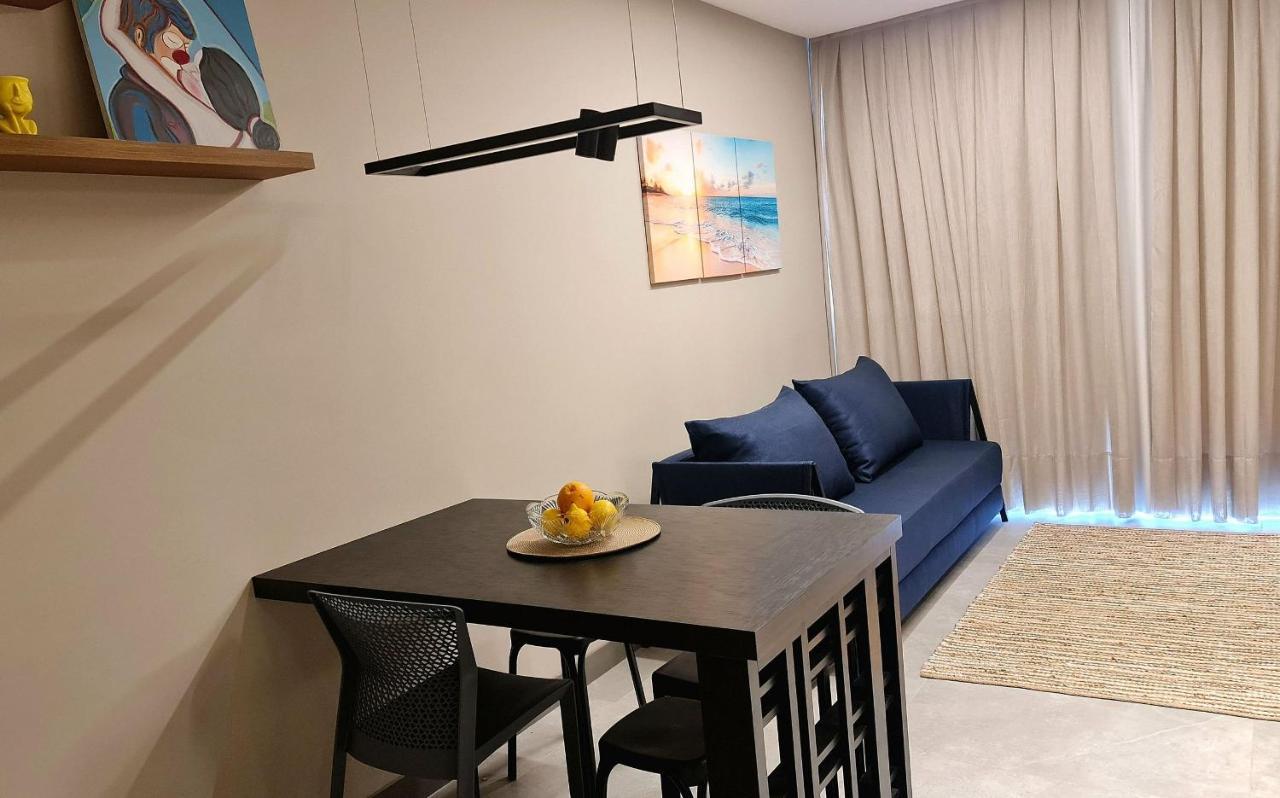 Appartamento Seasons Bc Balneário Camboriú Esterno foto